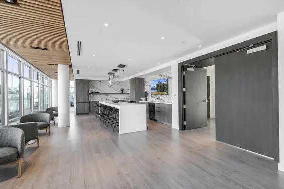 325 755 Harbourside Drive, North Vancouver For Sale - image 20