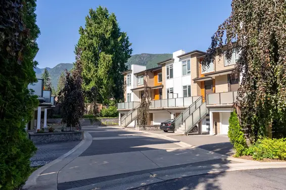 4676 Capilano Road, North Vancouver For Sale - image 40