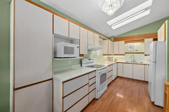 2142 St. Andrews Avenue, North Vancouver For Sale - image 12