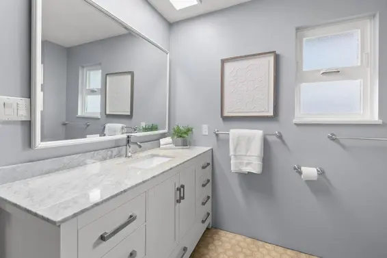 2142 St. Andrews Avenue, North Vancouver For Sale - image 26