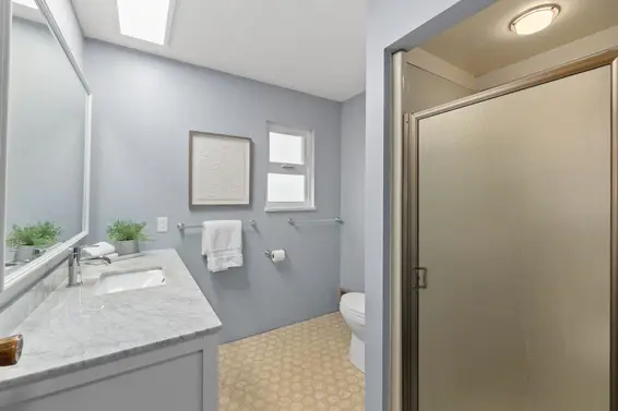 2142 St. Andrews Avenue, North Vancouver For Sale - image 27