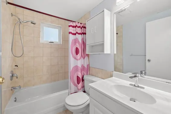 2142 St. Andrews Avenue, North Vancouver For Sale - image 32