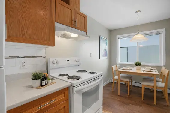 303 357 East 2nd Street, North Vancouver For Sale - image 11