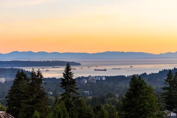 4350 Starlight Way, North Vancouver