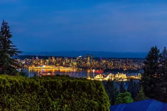 4350 Starlight Way, North Vancouver For Sale - image 3