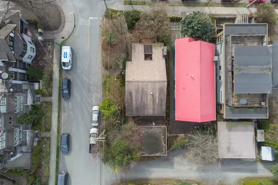 2305 Western Avenue, North Vancouver For Sale - image 3