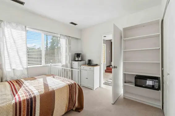 552 West 29th Street, North Vancouver For Sale - image 25