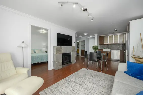 608 145 St. Georges Avenue, North Vancouver For Sale - image 15