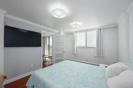 608 145 St. Georges Avenue, North Vancouver For Sale - image 18