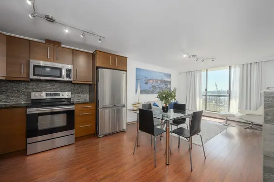 608 145 St. Georges Avenue, North Vancouver For Sale - image 2