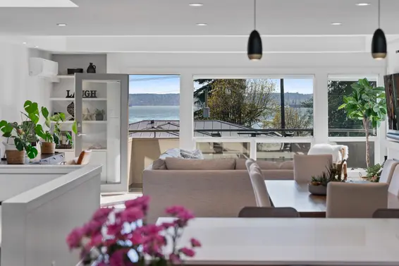 2526 Marine Drive, West Vancouver For Sale - image 14