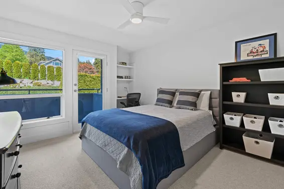 2526 Marine Drive, West Vancouver For Sale - image 25
