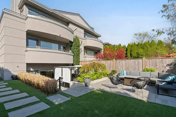 2526 Marine Drive, West Vancouver For Sale - image 35