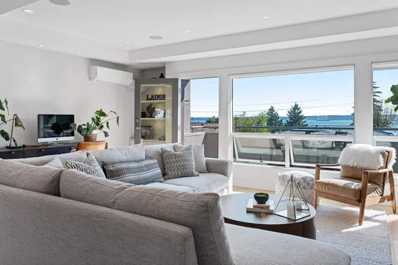 2526 Marine Drive, West Vancouver For Sale - image 5