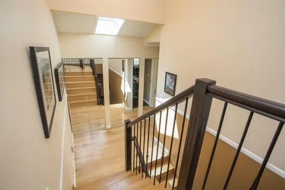 1989 Cedar Village Crescent, North Vancouver For Sale - image 13