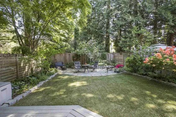 1989 Cedar Village Crescent, North Vancouver For Sale - image 30