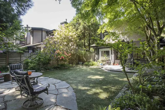 1989 Cedar Village Crescent, North Vancouver For Sale - image 33