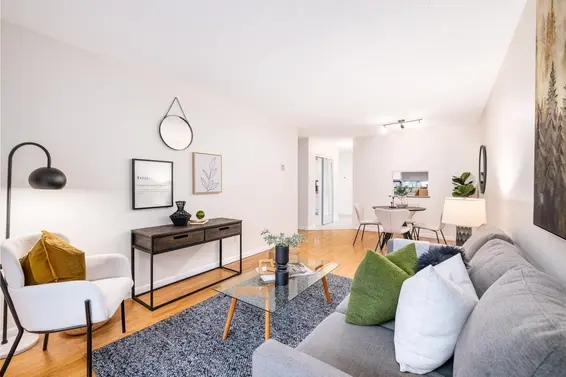 315 140 East 4Th Street, North Vancouver For Sale - image 1