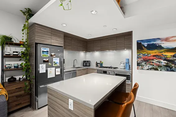 205 1550 Fern Street, North Vancouver For Sale - image 9