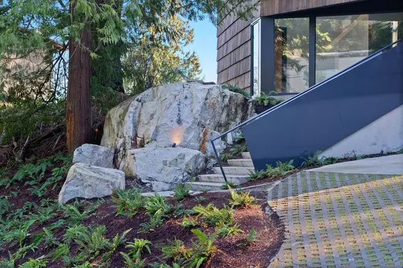 4166 Rose Crescent, West Vancouver For Sale - image 3