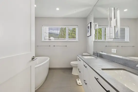 4684 Capilano Road, North Vancouver For Sale - image 14