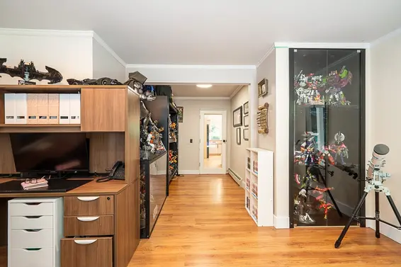 3841 Bayridge Avenue, West Vancouver For Sale - image 26