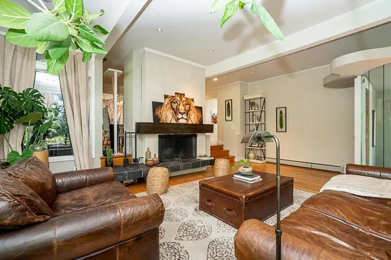 3841 Bayridge Avenue, West Vancouver For Sale - image 4
