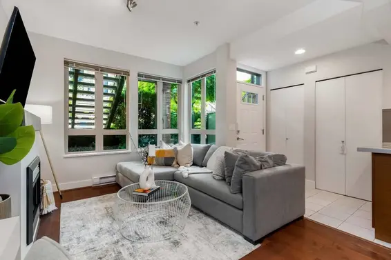 78 728 West 14th Street, North Vancouver For Sale - image 3