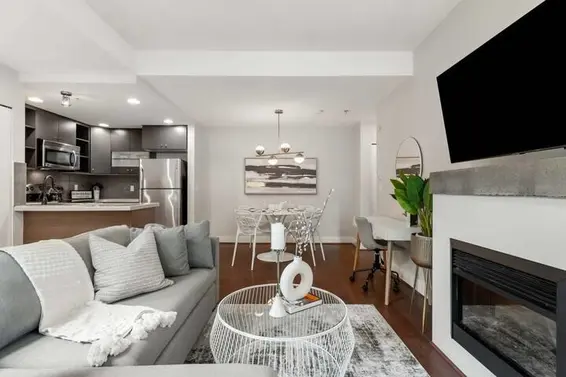 78 728 West 14th Street, North Vancouver For Sale - image 4