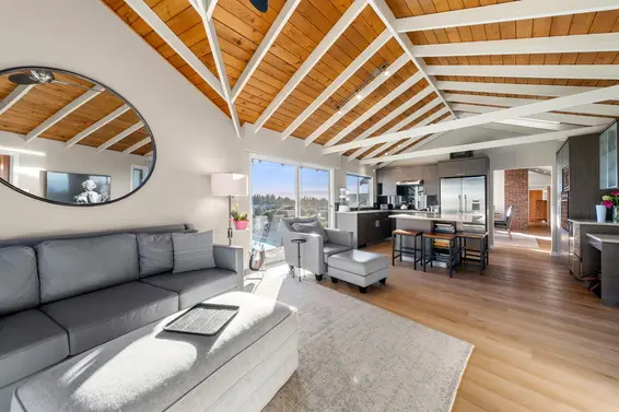 4570 Woodgreen Court, West Vancouver For Sale - image 13