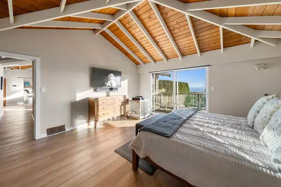 4570 Woodgreen Court, West Vancouver For Sale - image 32