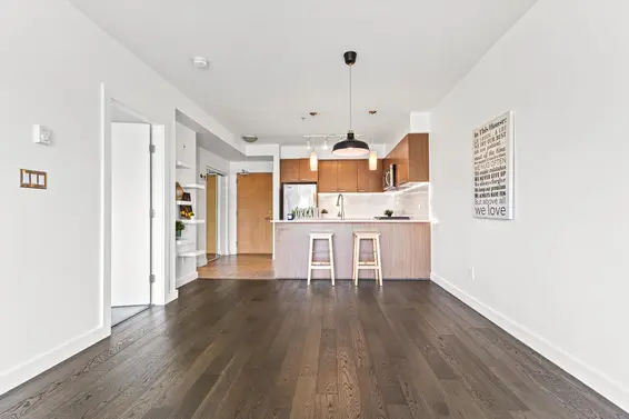 303 1330 Marine Drive, North Vancouver For Sale - image 9