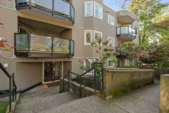 105 175 West 4th Street, North Vancouver
