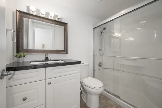 305 310 West 3rd Street, North Vancouver For Sale - image 21