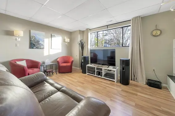 324 West 28th Street, North Vancouver For Sale - image 30