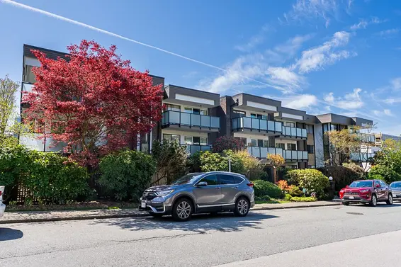 110 141 East 18th Street, North Vancouver