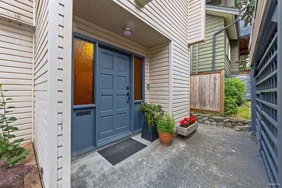 4465 Underwood Avenue, North Vancouver For Sale - image 3