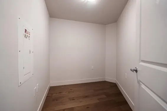 202 857 West 15th Street, North Vancouver For Sale - image 19