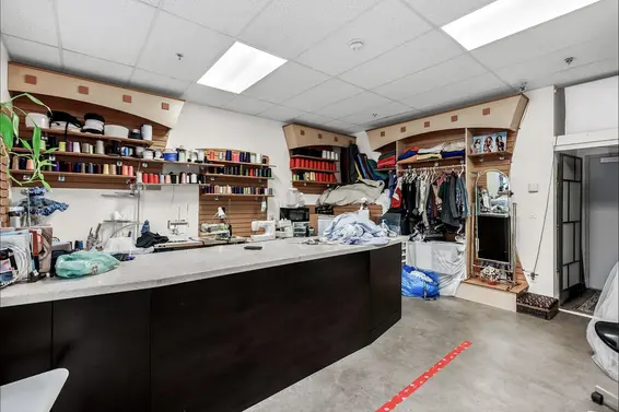 202 857 West 15th Street, North Vancouver For Sale - image 36