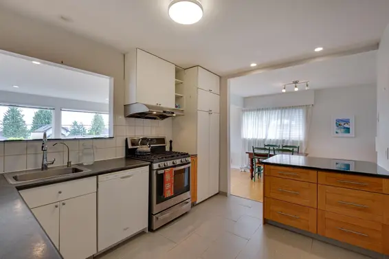 529 East 7th Street, North Vancouver For Sale - image 11