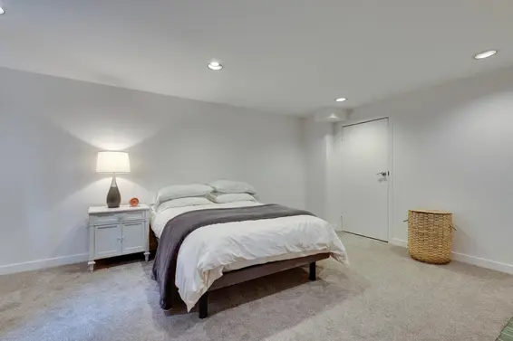 529 East 7th Street, North Vancouver For Sale - image 24