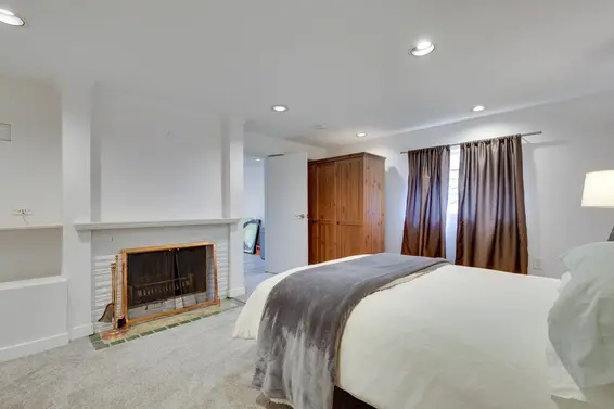 529 East 7th Street, North Vancouver For Sale - image 25