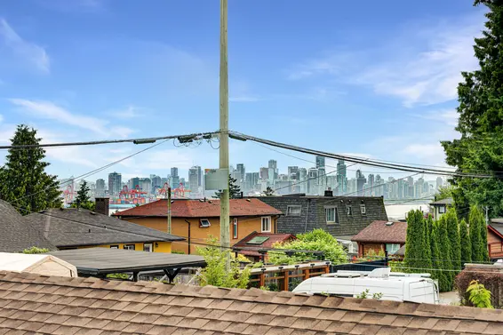 529 East 7th Street, North Vancouver For Sale - image 4