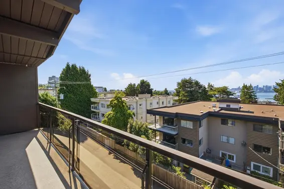 304 325 West 3rd Street, North Vancouver For Sale - image 36