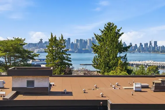 304 325 West 3rd Street, North Vancouver For Sale - image 5