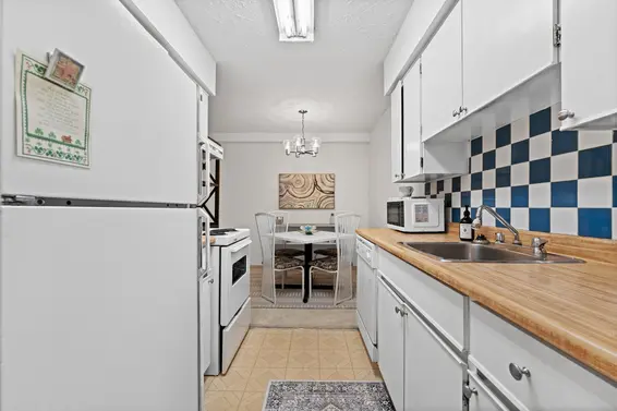 206 250 West 1st Street, North Vancouver For Sale - image 5