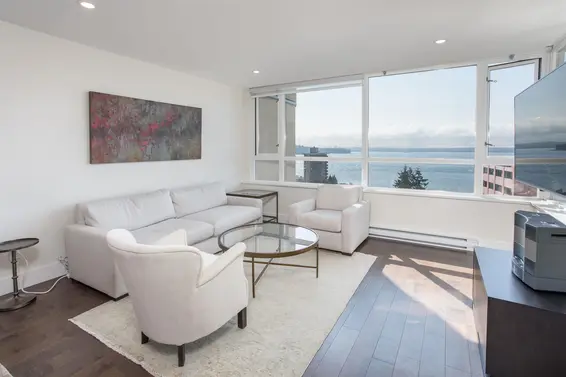 1302 2203 Bellevue Avenue, West Vancouver For Sale - image 1