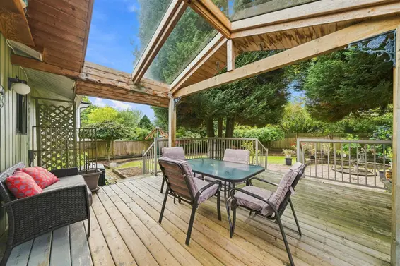 2161 Floralynn Crescent, North Vancouver For Sale - image 12