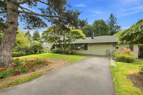 2161 Floralynn Crescent, North Vancouver For Sale - image 2