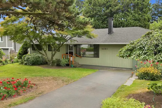 2161 Floralynn Crescent, North Vancouver For Sale - image 31